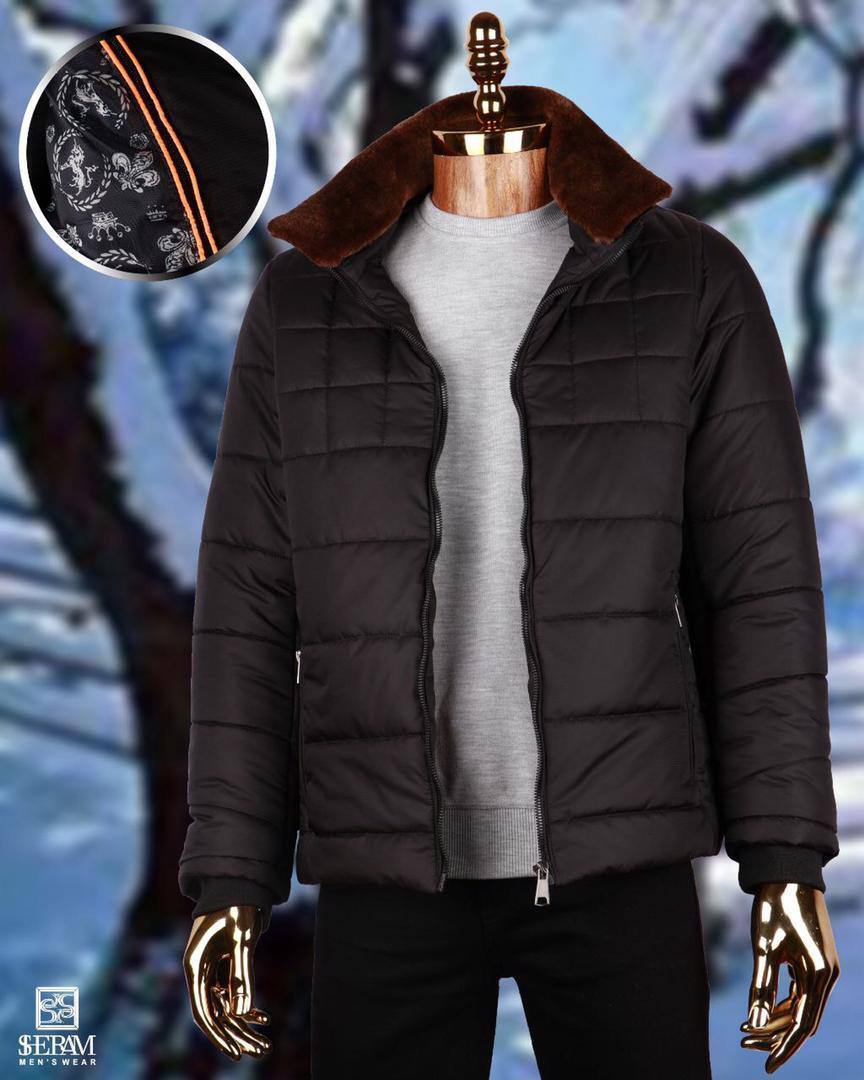 کاپشن یقه خز تن مانکن